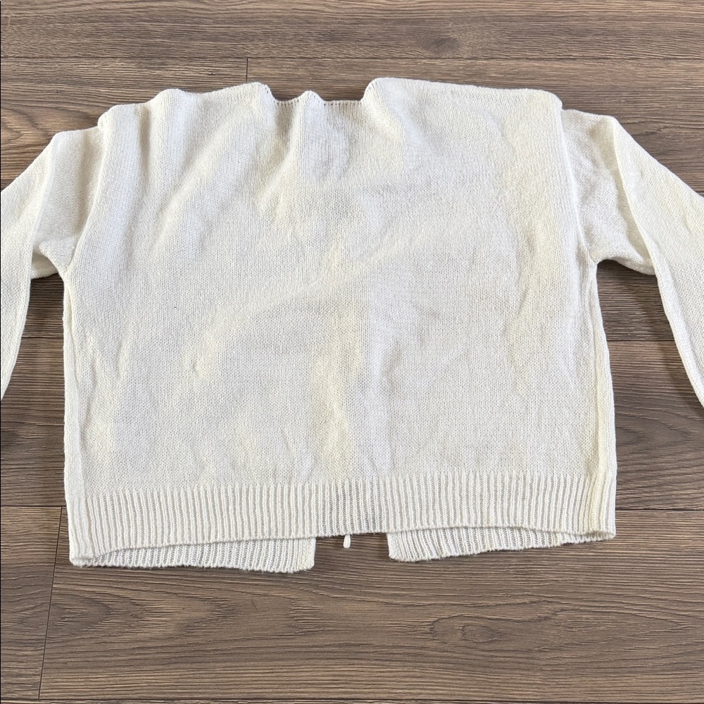 SHEIN Cream V-Neck Sweater with Bow Details - Picture 7 of 10